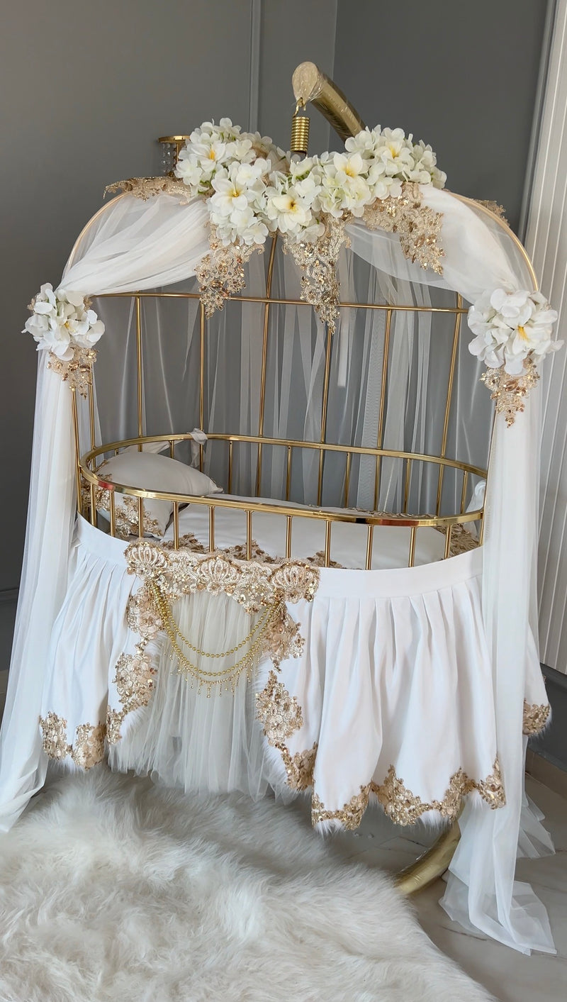 Pătuț Tip Balansoar Alb Angelic Gold